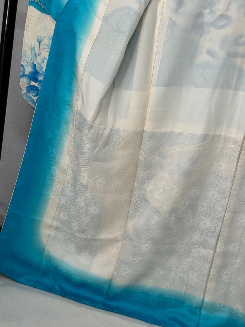 [ヴィンテージ] 振袖　正絹　白　水色　鹿の子絞り　成人式　結婚式　礼装　高身長