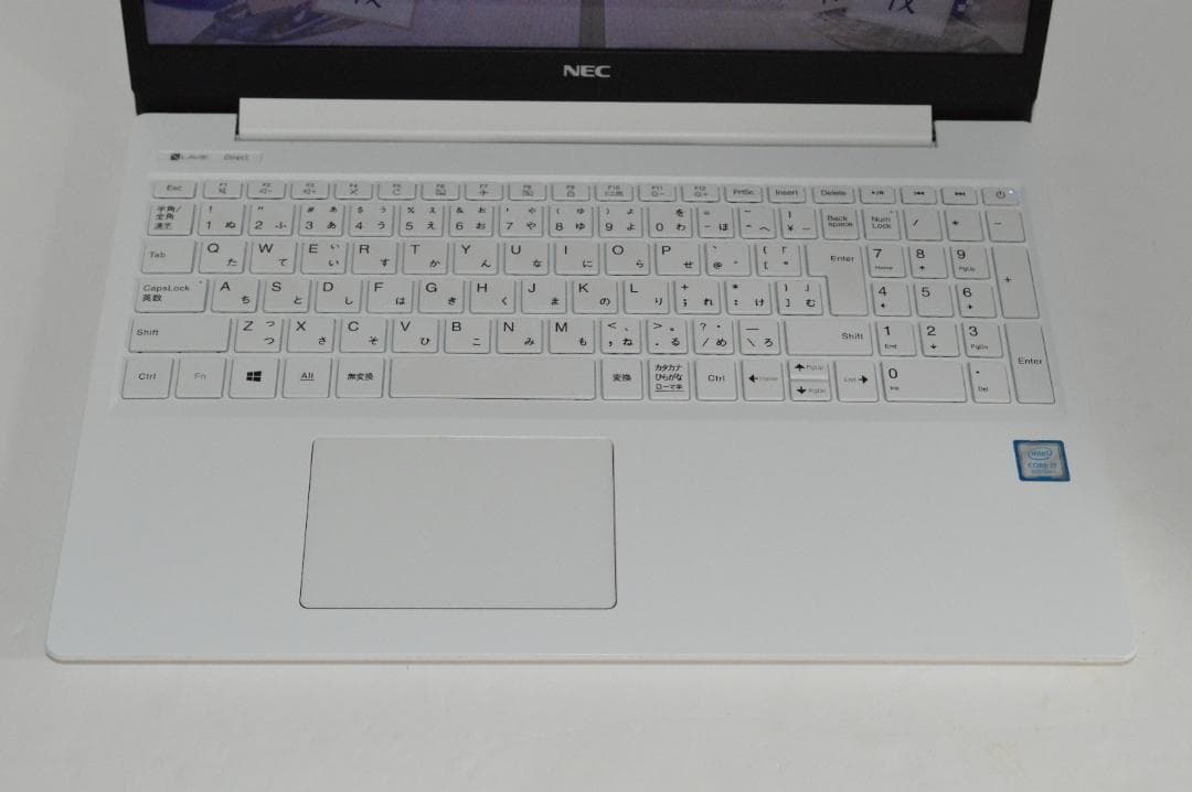 ホワイトLAVIE第8世代Corei7/20G/SSD1TB/BD再生