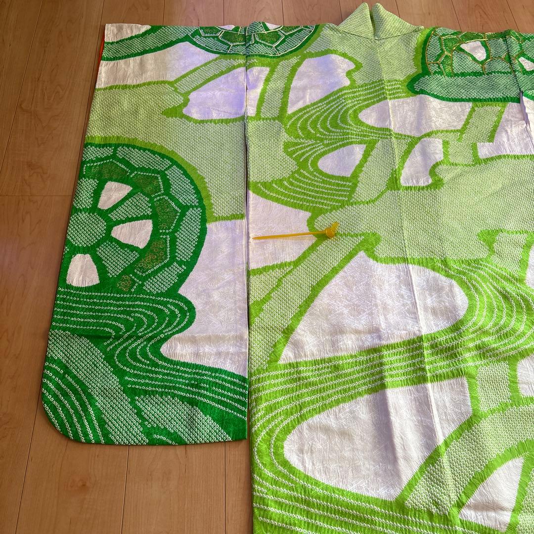 正絹　総絞り　黄緑×緑　疋田　源氏車　刺繍　振袖　着物単品　成人式　アンティーク
