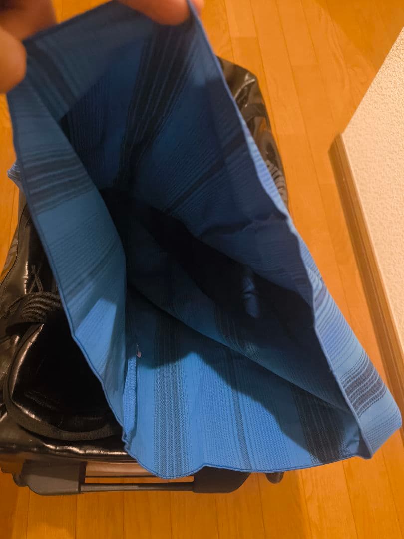 Patagoniaブラックホール·ウィールド·ダッフル １００ＬBLK