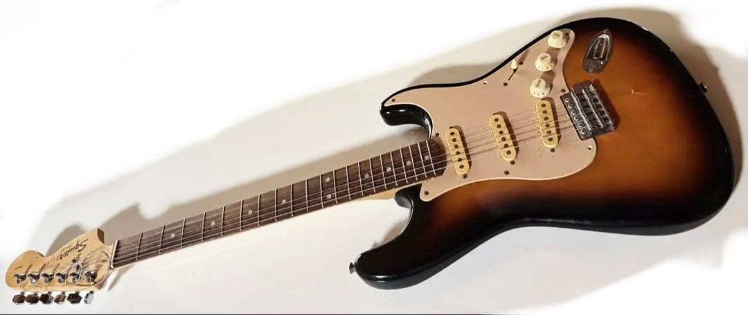 squier stratocaster ギター