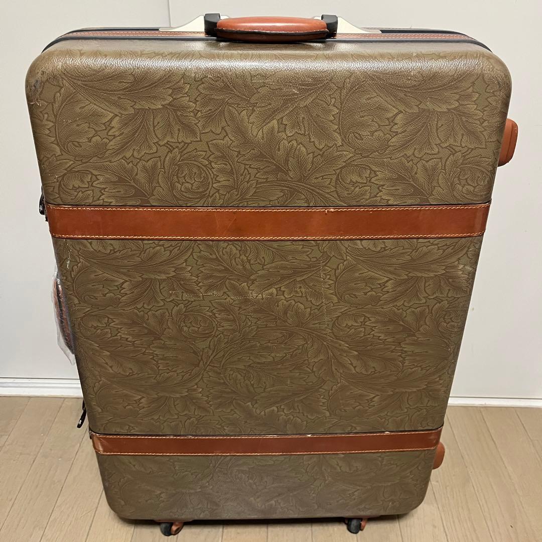 サムソナイト　クラシック・クラブ　4輪　スーツケース　キャリーケース