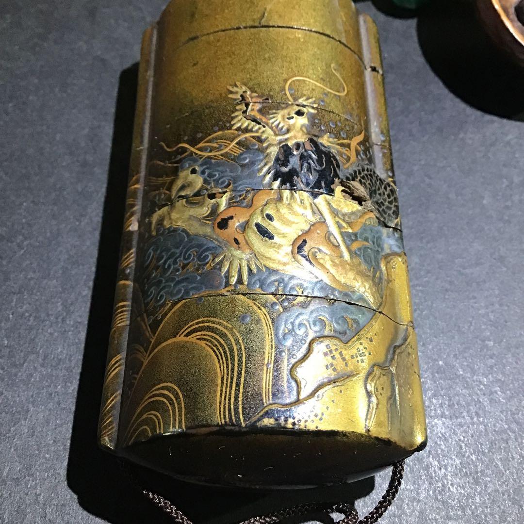 金高盛蒔絵　昇龍絵印籠　江戸期