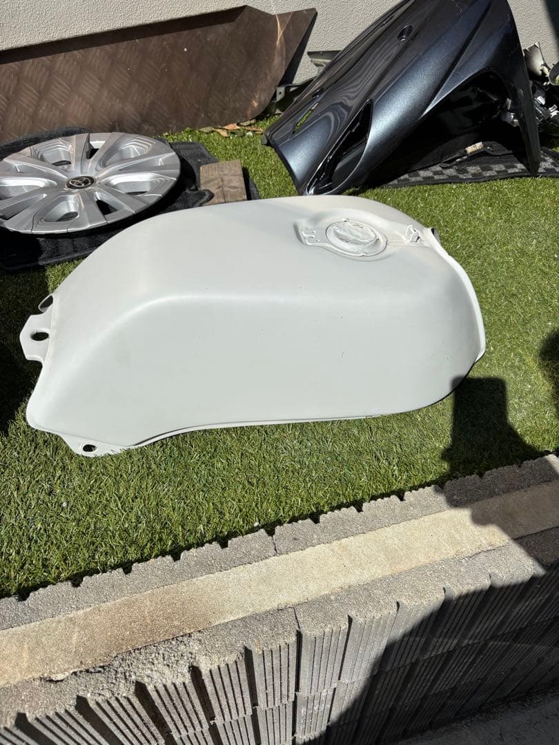 CB400N CB250N タンク