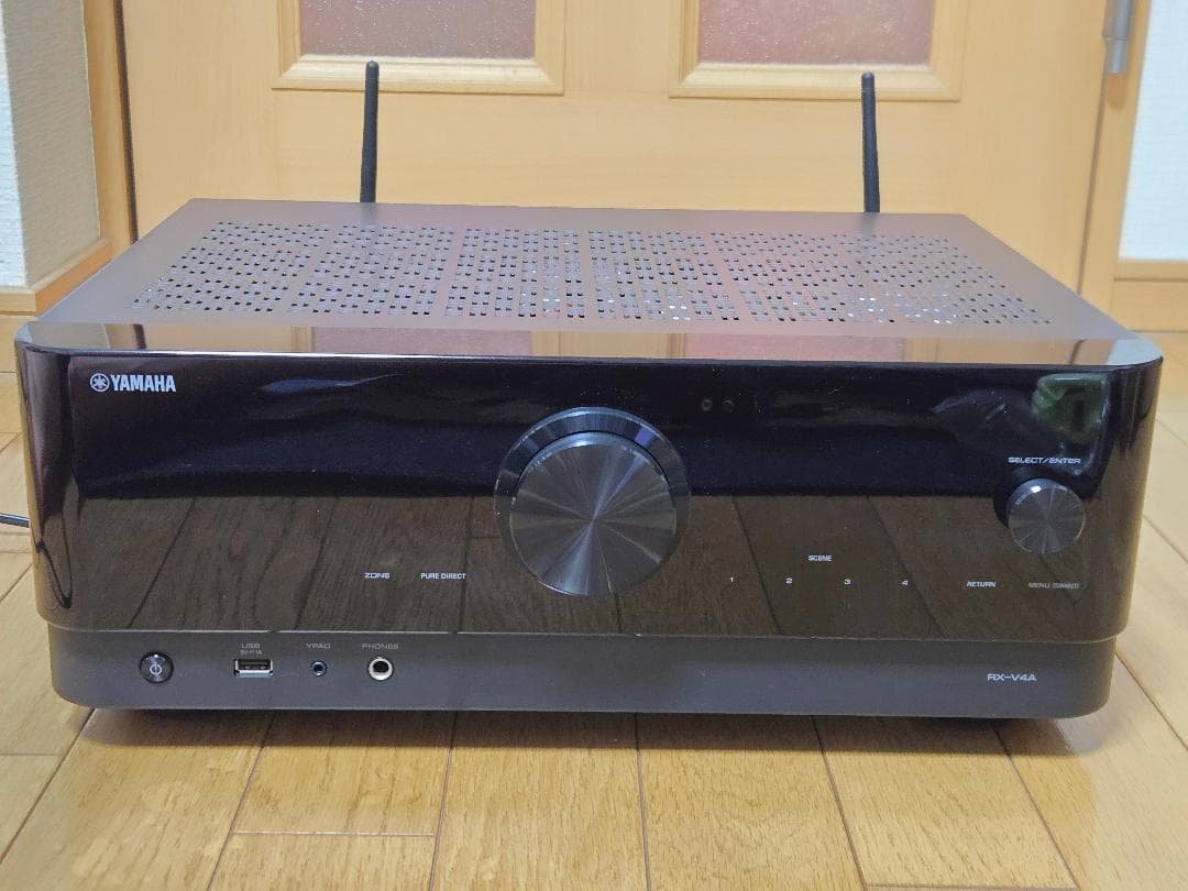 Yamaha RX-V4A AVアンプ