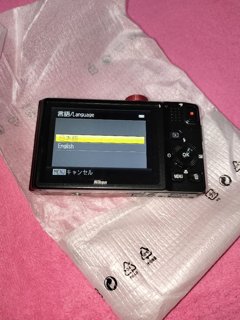 Nikon COOLPIX S8200 ブリリアンレッド　赤　デジタルカメラ