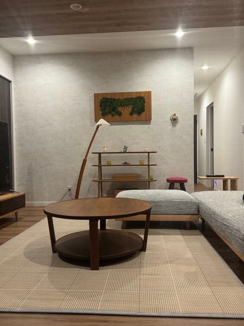 柏木工　円形木製テーブル ウォールナット