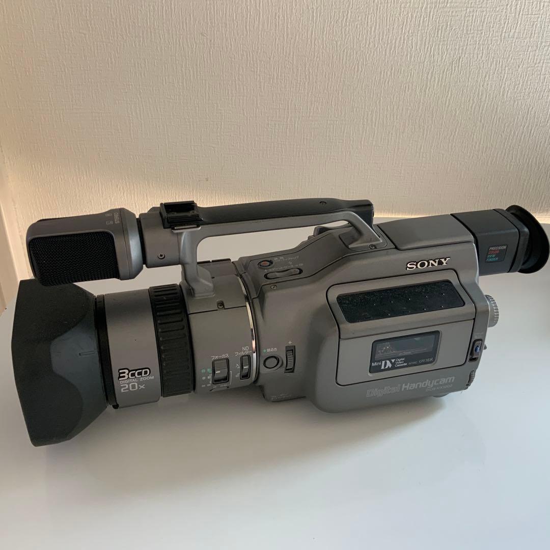 Sony DCR-VX1000 ハンディカム 3CCD