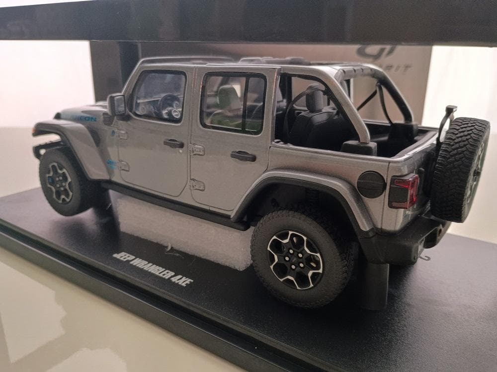 京商 GTスピリット ジープ ラングラー Jeep Wrangler 1/18
