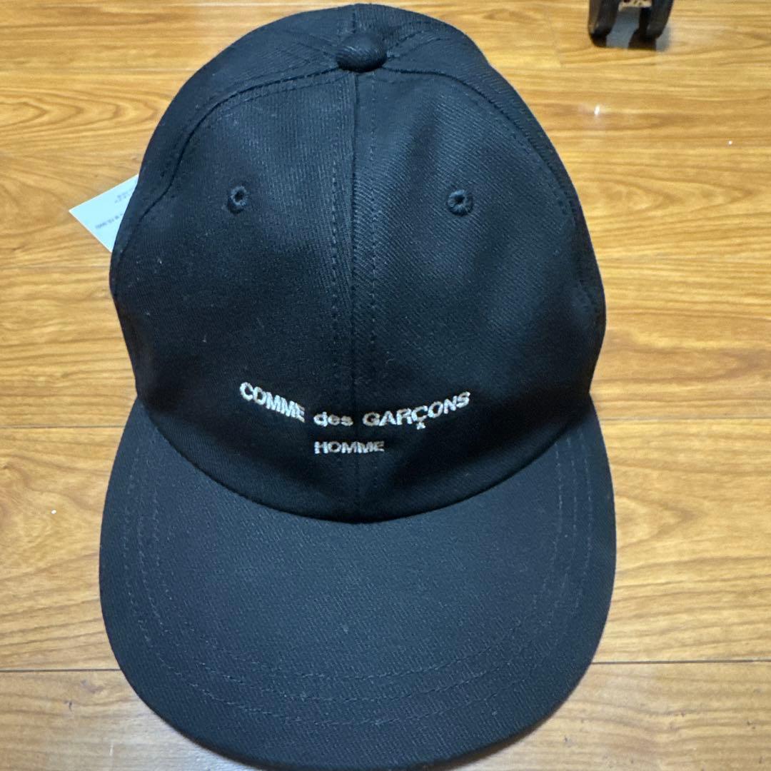 COMME des GARÇONS キャップ