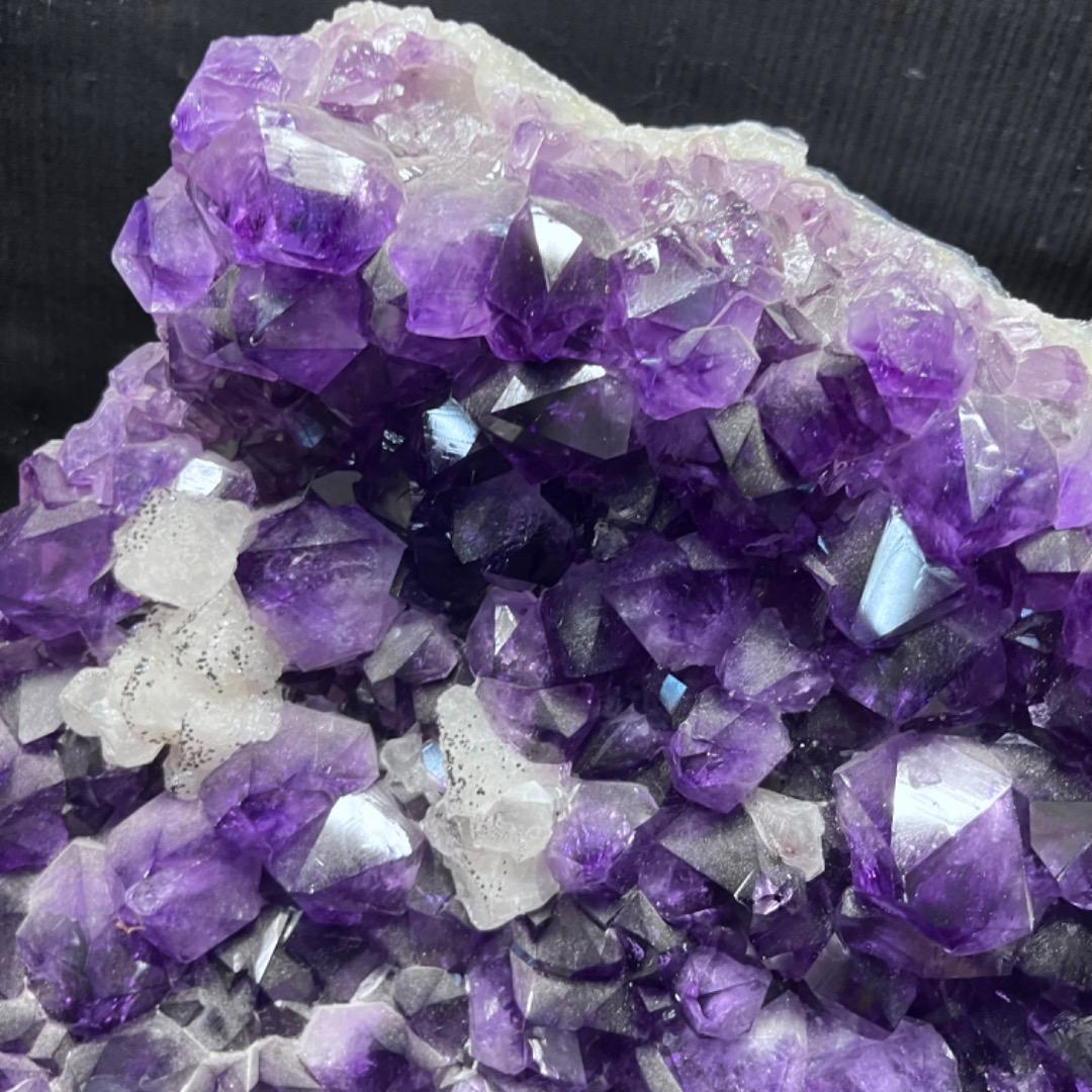 ▽後右1054 アメジスト 原石 重さ11.4kg 縦30cm 横43cm