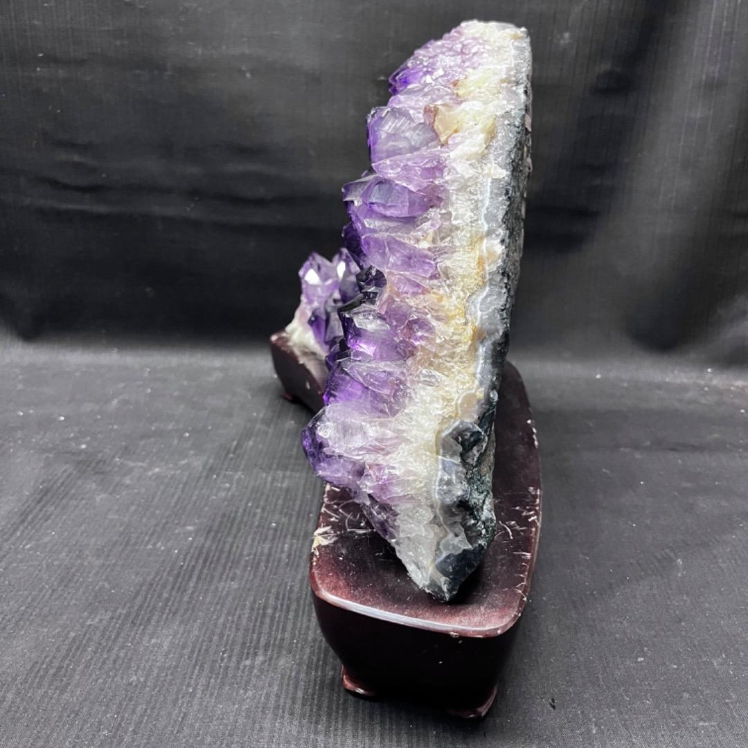 ▽後右1054 アメジスト 原石 重さ11.4kg 縦30cm 横43cm