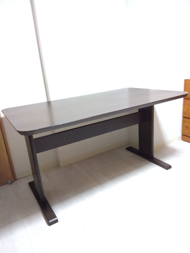 ニトリ ダイニングテーブル 4人用