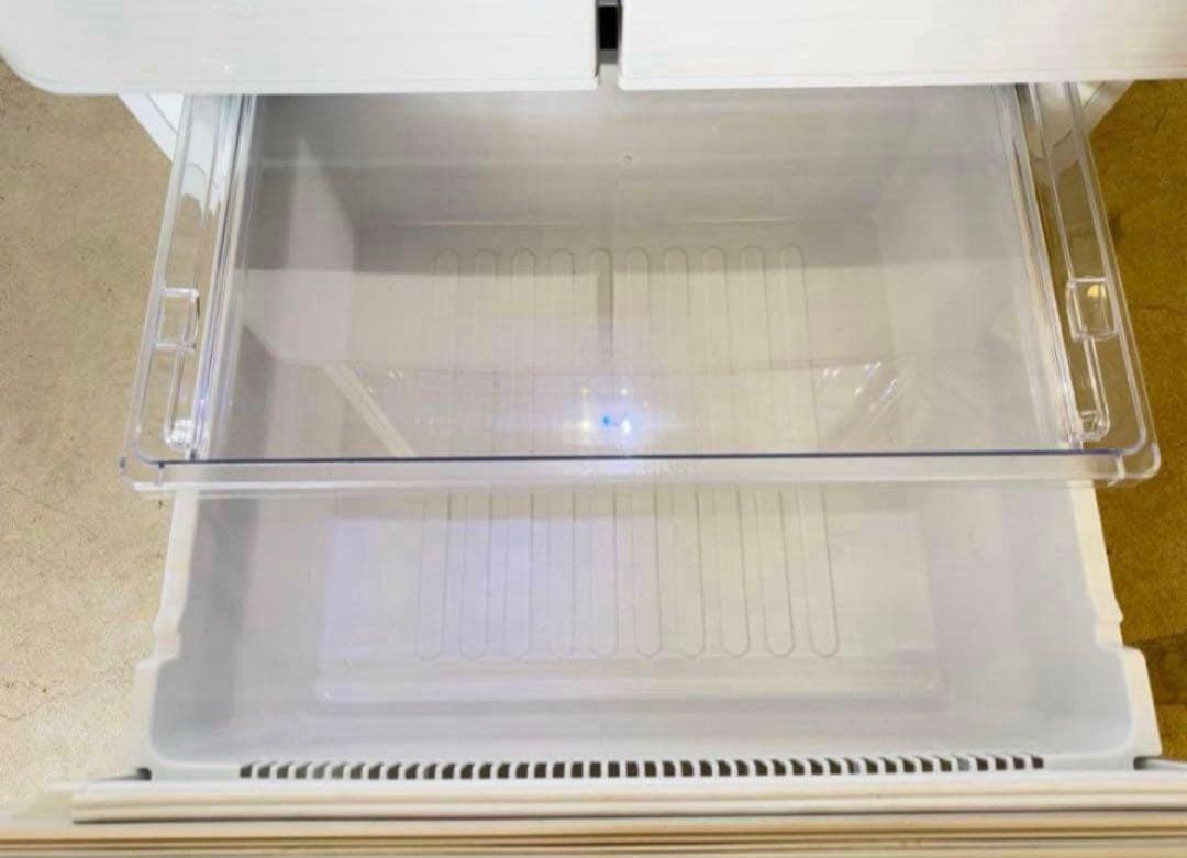 2014年式 424L シャープ 冷蔵庫 SJ-PW42Y-S