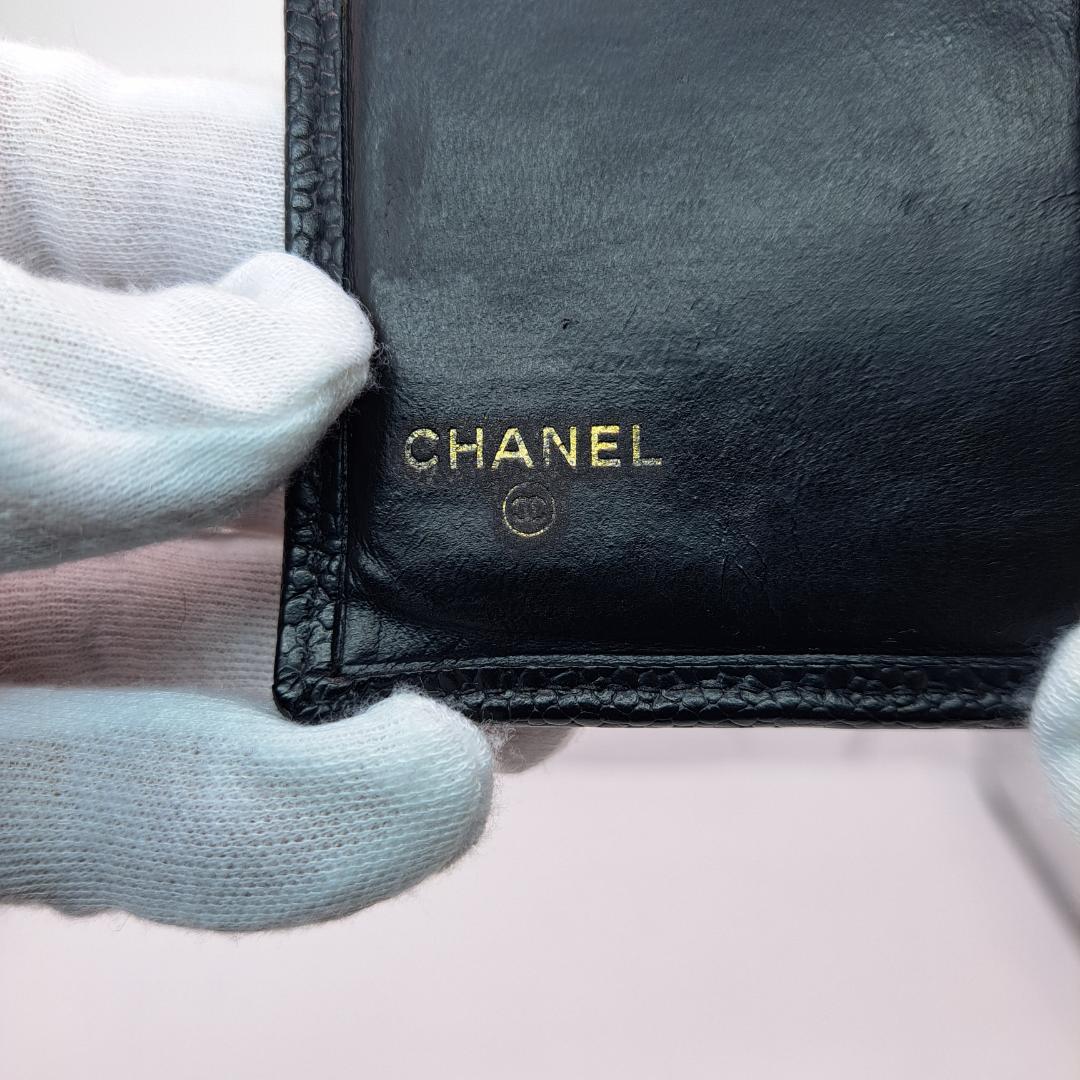 CHANEL　ワイルドステッチ　ブラック　二つ折り財布　折り財布　キャビアスキン