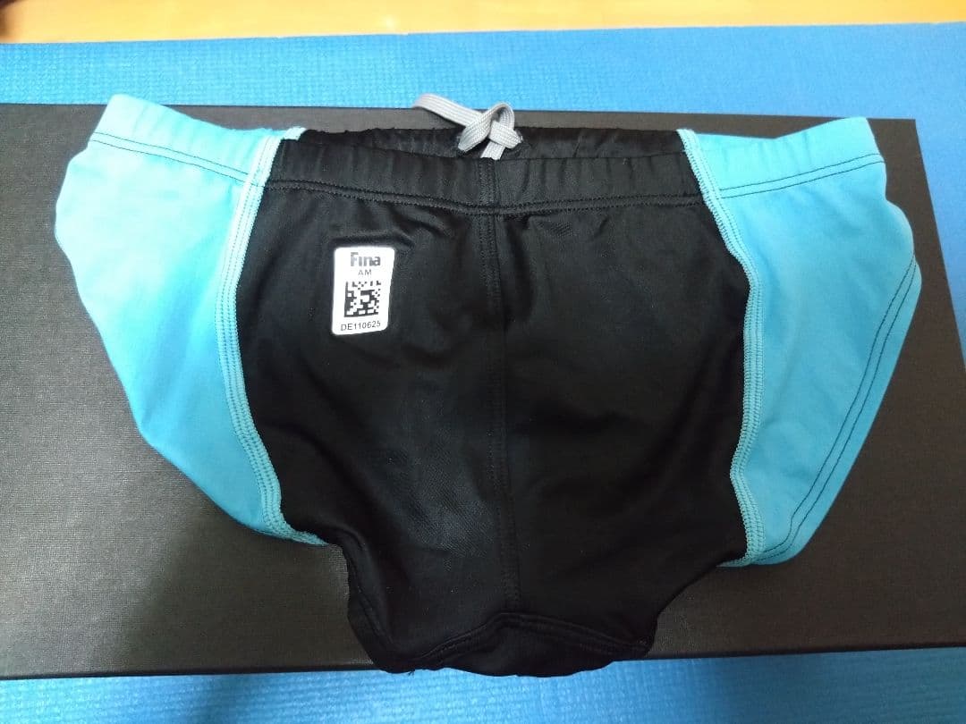 競パン Vパン arena PYTHON 黒/青 М