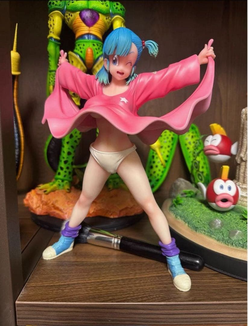 ドラゴンボールガレージキット　ブルマ　スタチュー