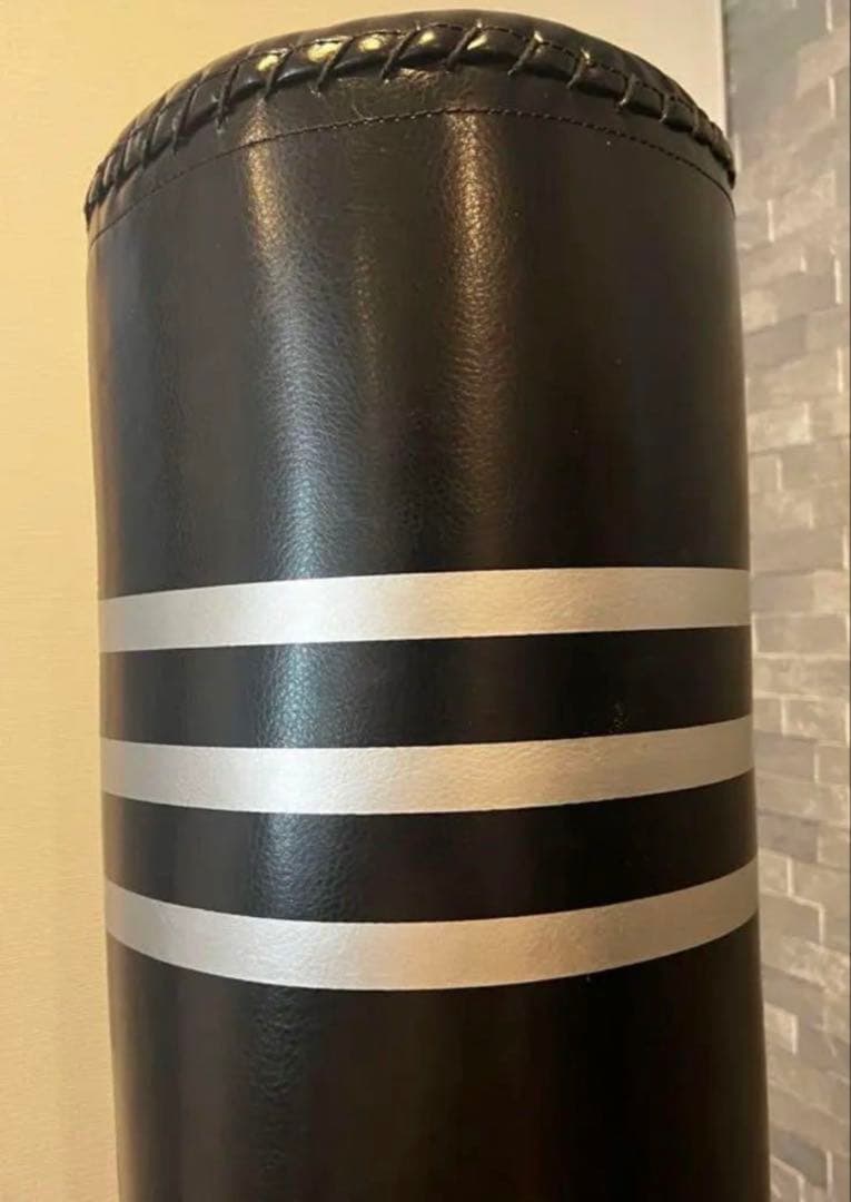 トレーニング用サンドバッグ　新品 グローブ付き