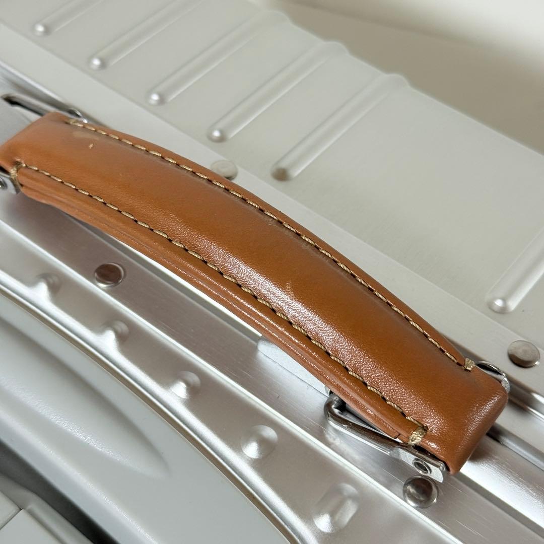 極美品✨イノベーター ステアリングシルバー INV1811 Sサイズ　36L