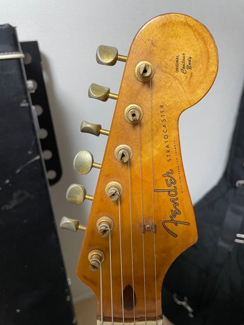 た*ー様 fender stratoacasterモディファイ品