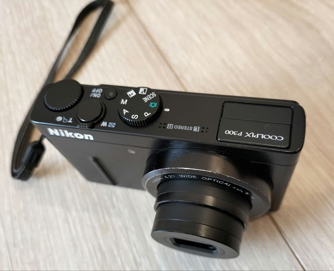 Nikon コンパクトデジタルカメラ COOLPIX P300 ジャンク品