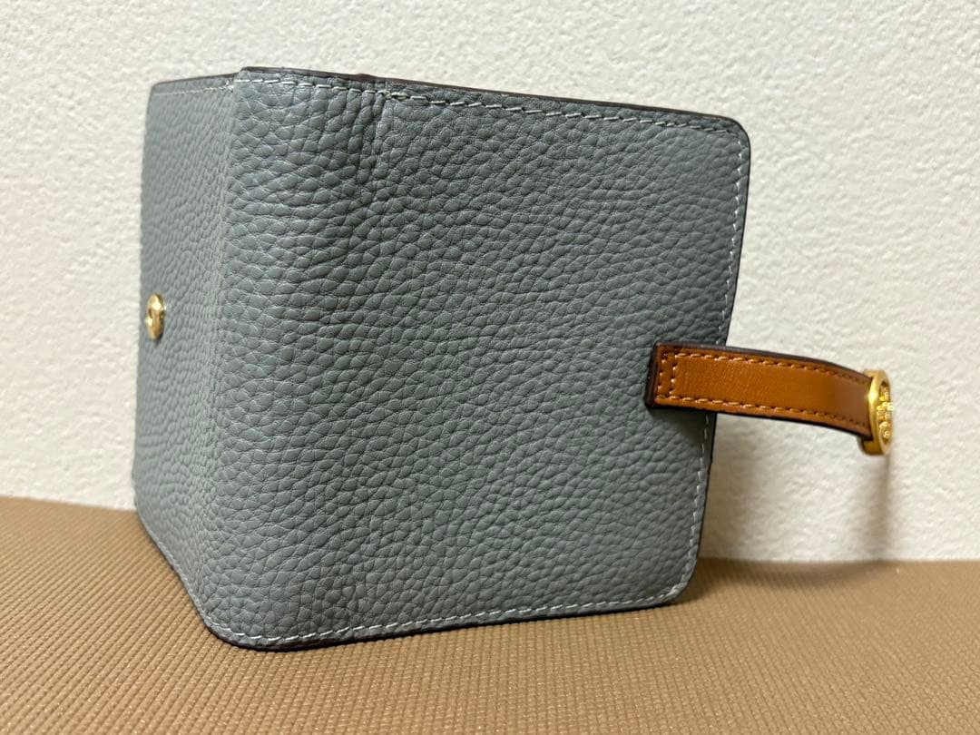 【新品】トリーバーチ　 財布 二つ折り バイカラー ミニウォレット サフィアーノ