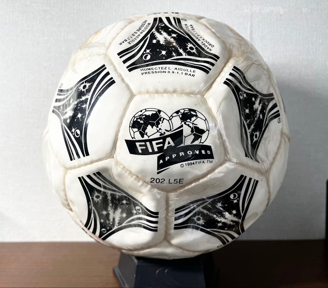 Questra AS551W サッカーボール 1994 FIFAワールドカップ