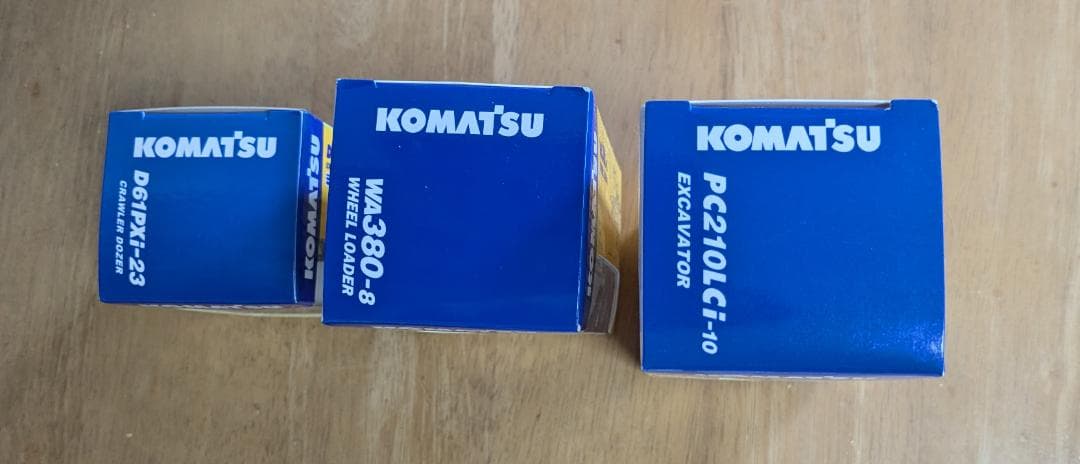 コマツ　KOMATSU　オリジナルミニチュア
