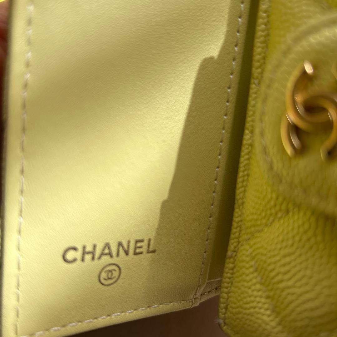 イエロー 三つ折り財布 マトラッセ イエロー