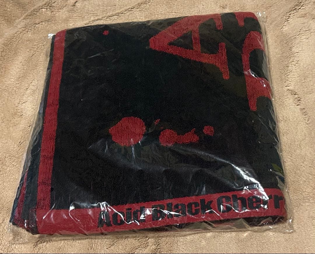 Acid Black Cherry バスタオルセット