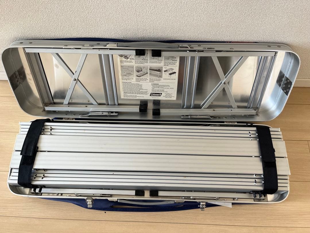 Coleman 折りたたみ式テーブル ベンチ　セット