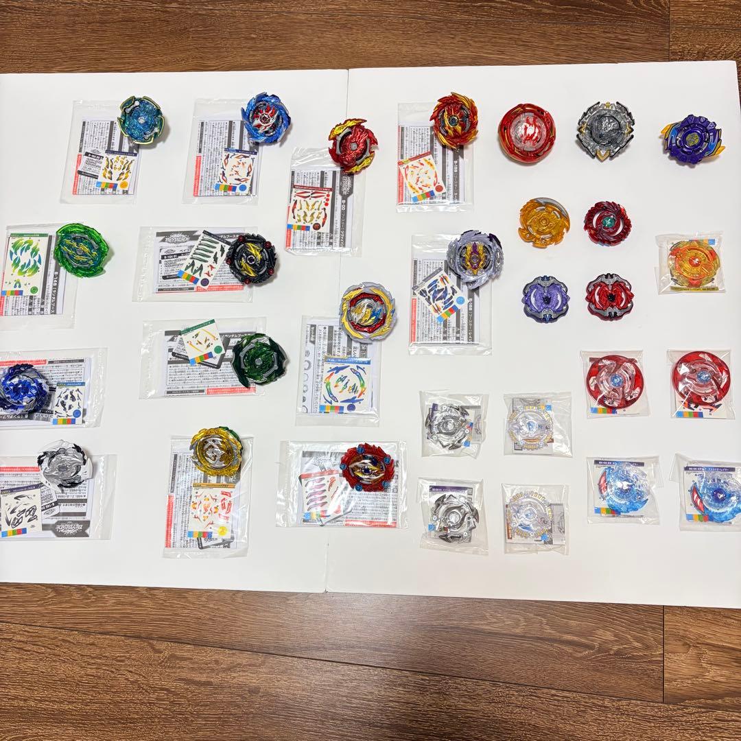 おまけ付き　ベイブレード バースト　まとめ売り ランダムブースター