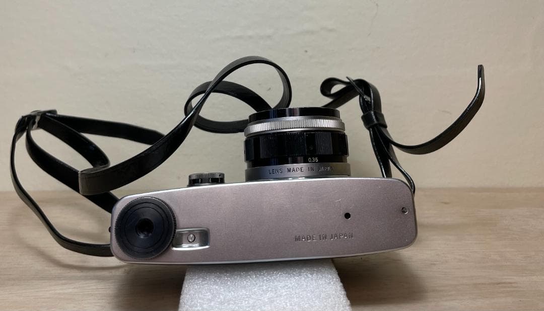 OLYMPUS PEN-F 1:1.8 f=38ｍｍ オリンパス フィルムカメラ