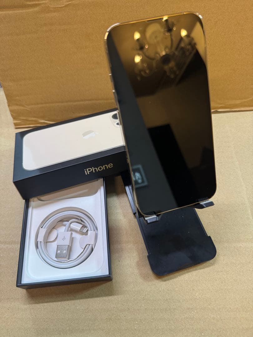 AppleStoreでバッテリー交換 美品iPhone13 PRO 128GB