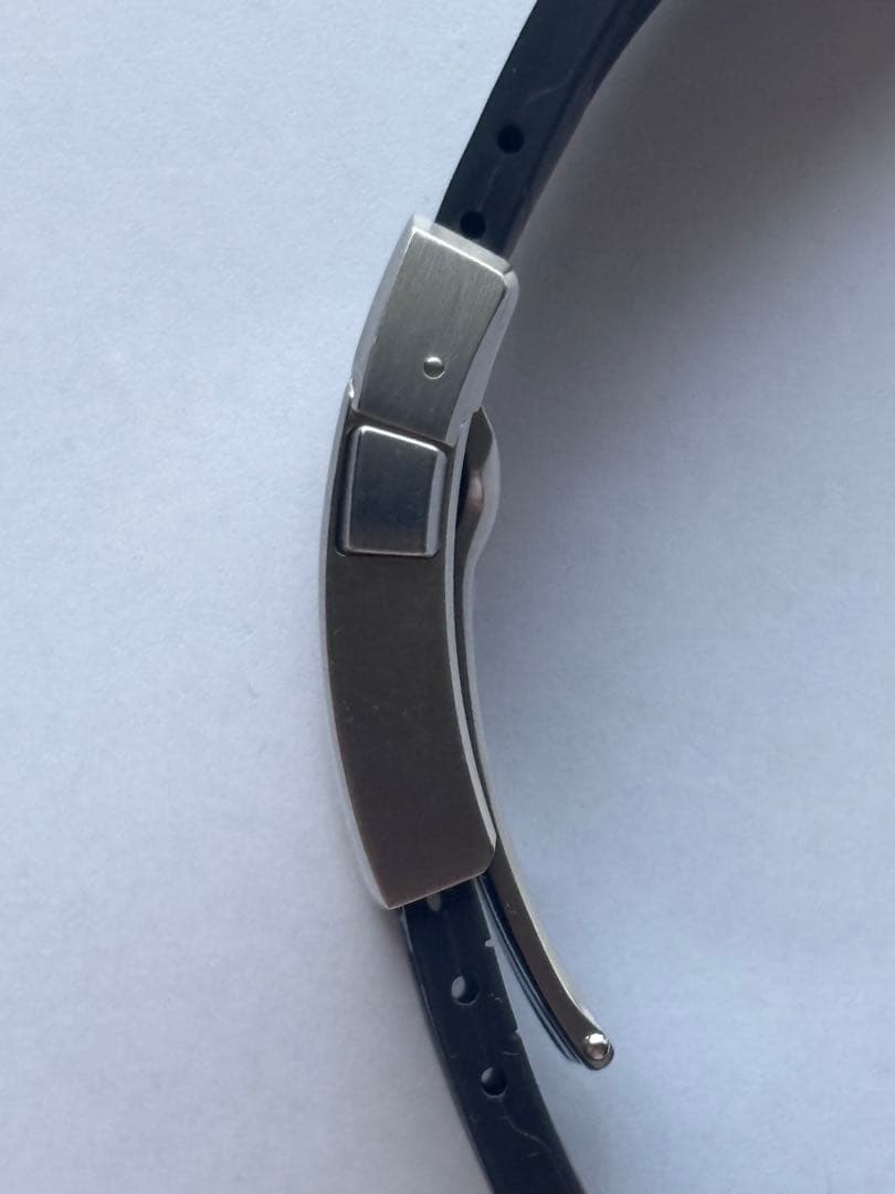 【希少（廃盤）、美品、未使用に近い】ブライトリング 純正 ラバーベルト　バックル
