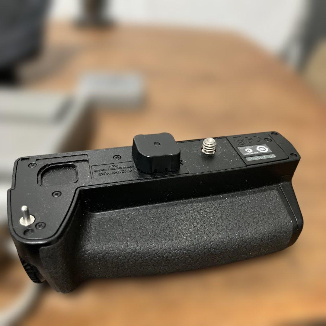 OLYMPUS OM-D E-M1 レンズ　LUMIX 12-60mm