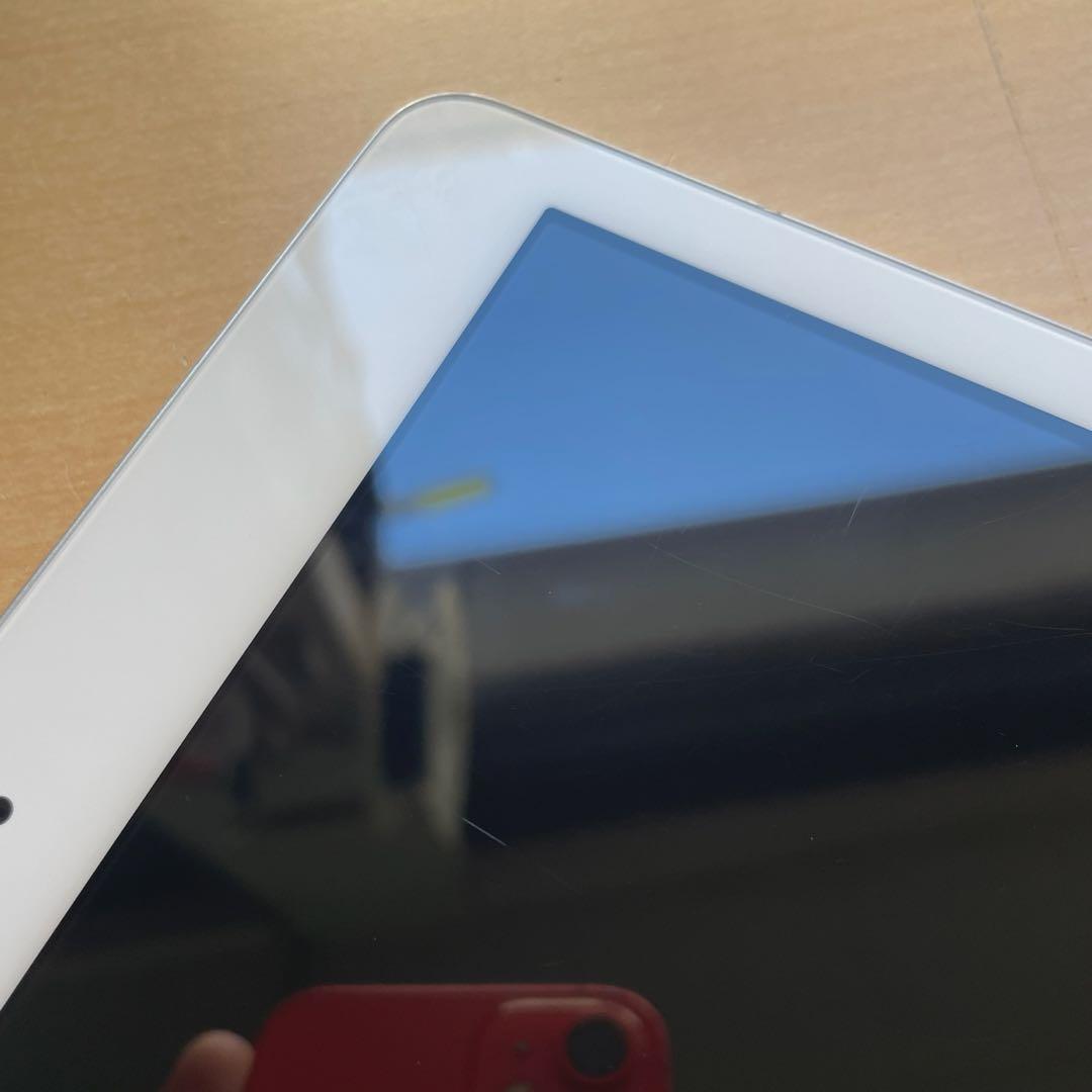 iPad 第6世代　A1893　Wi-Fiモデル　シルバー　32GB #2