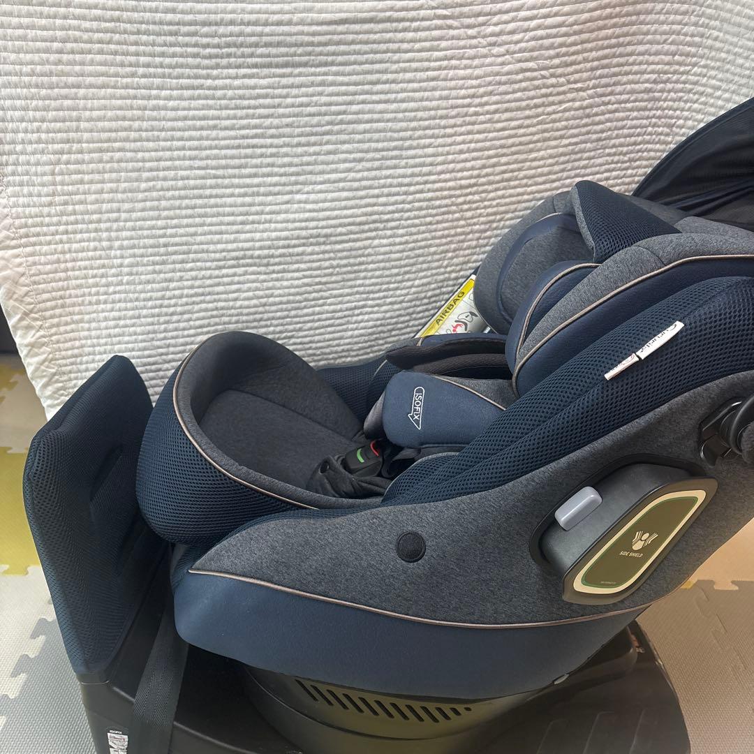 【美品】Aprica クルリラプラス ISOFIX チャイルドシート