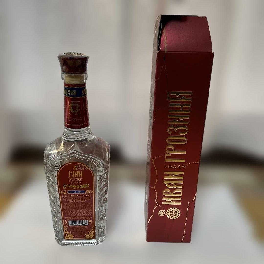 イワン・グロズヌイ ウォッカ 700ml