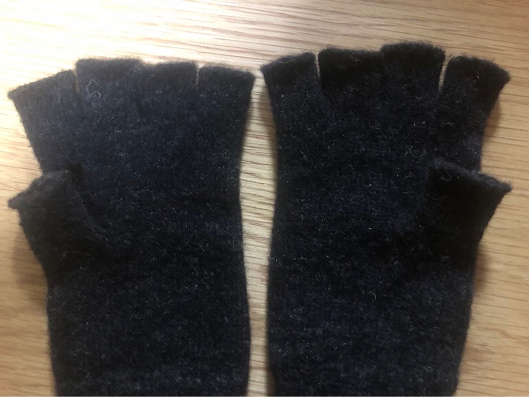 え*r様 NUMBER(N)INE ナンバーナイン FINGERLESS GLO