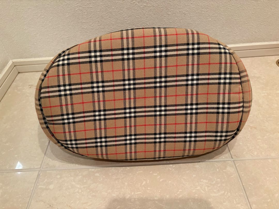 BURBERRY チェック柄 犬用キャリーバッグ