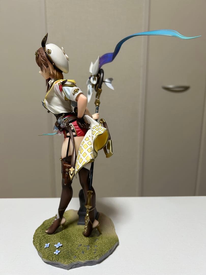 ライザリン・シュタウト　フィギュア