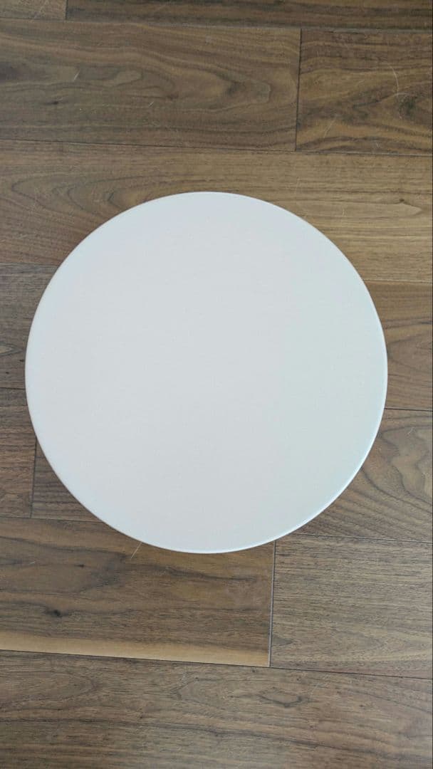 IKEA　テサッマンス　サイドテーブル