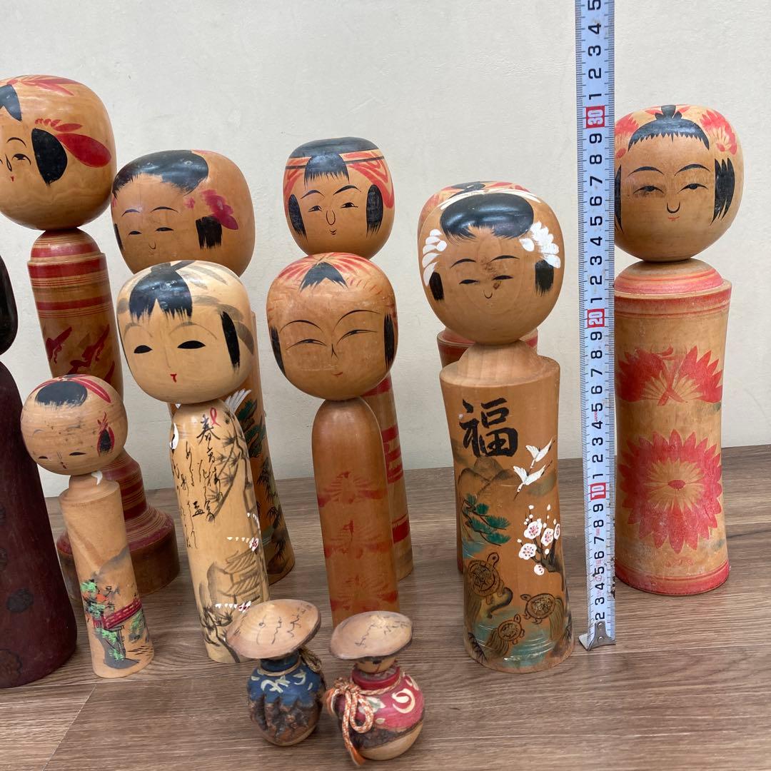D-3 【伝統工芸品】木製 こけし 12点まとめ売り 鳴子・遠刈田・仙台など 昭