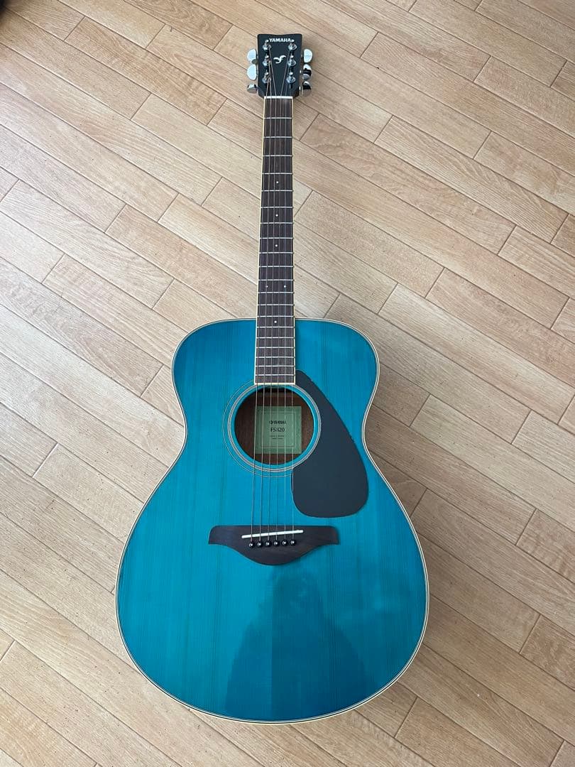 YAMAHA FS820 ヤマハアコースティックギター