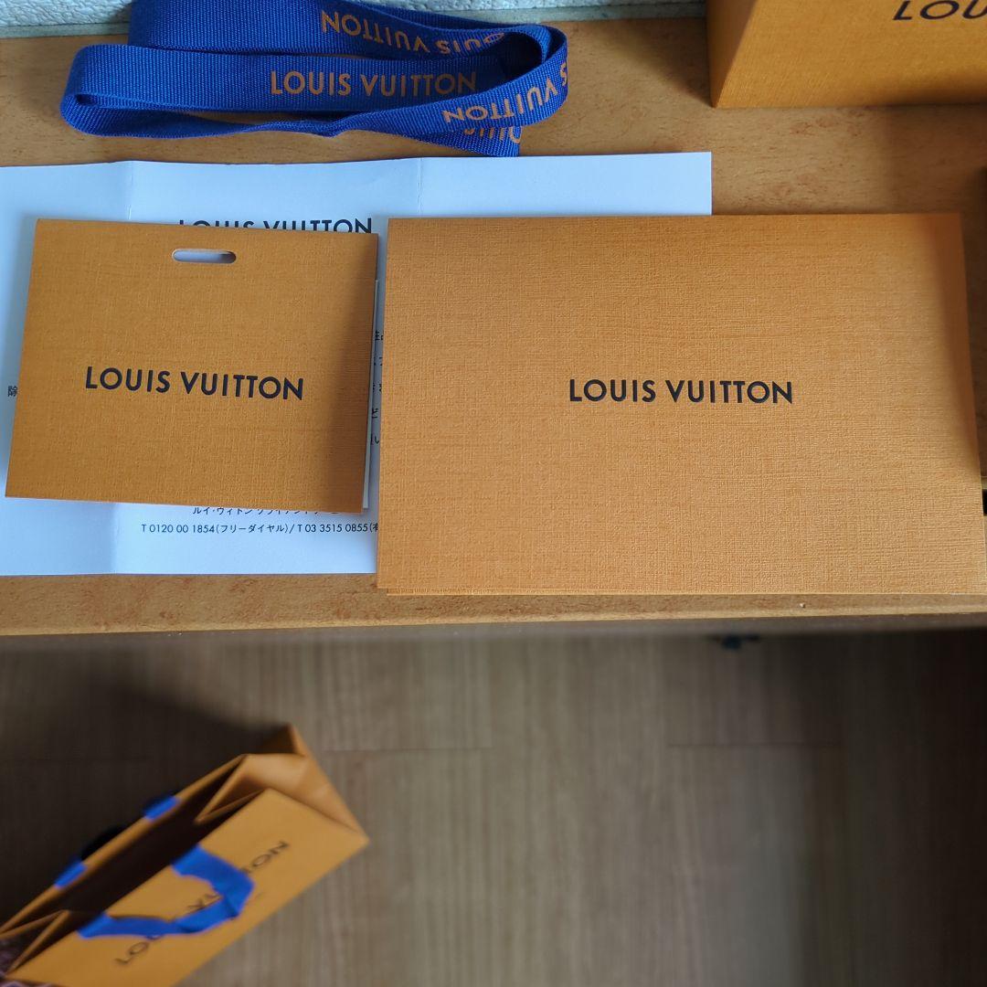 LOUIS VUITTON ネイビー キーケース