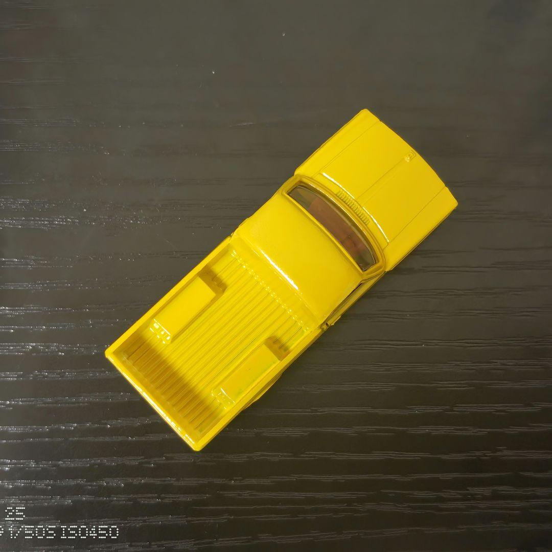 TOMICA　トミカ　ダットサン　トラック　小田急デパート特注品