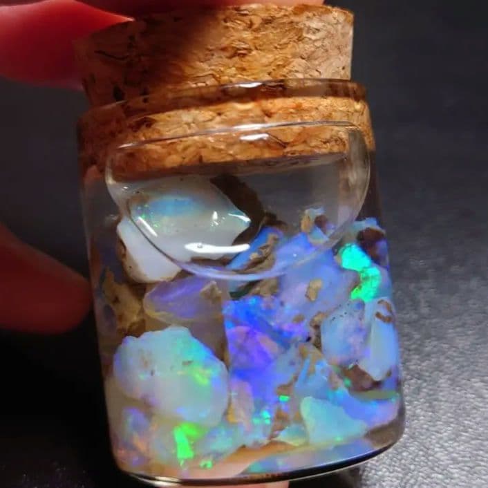 エチオピア　チョーク　オパール原石 詰合わせ　鉱物　標本　約10g分50CT近く