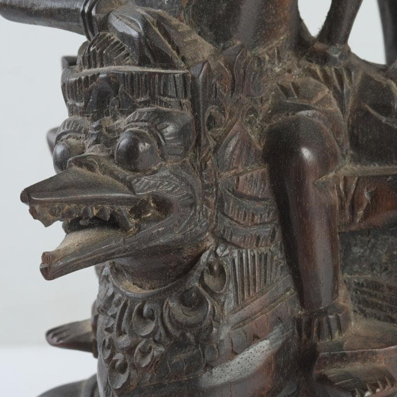 バリ島　インドネシア　木彫　ガルーダ像　置物　V　9380