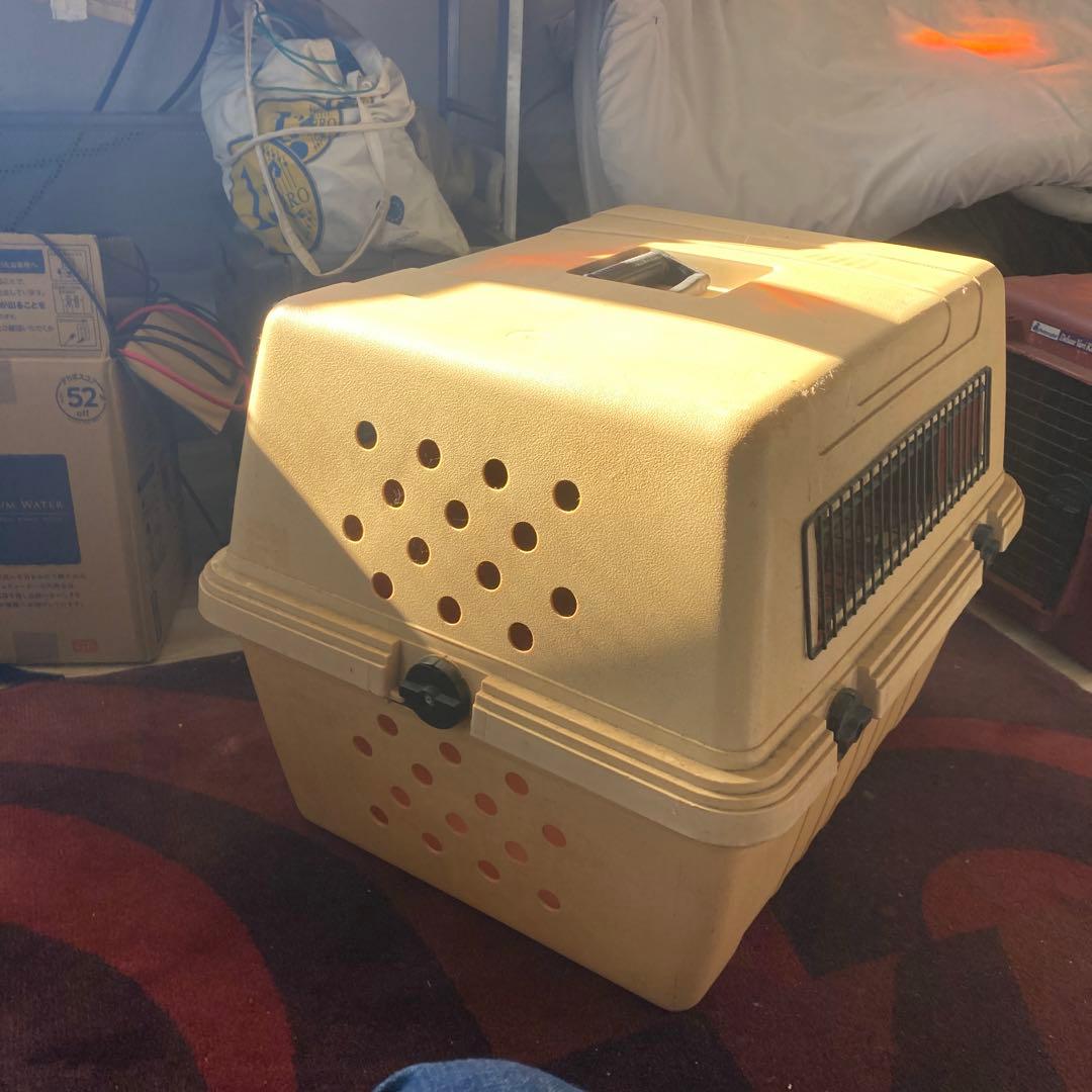Petmate Deluxe Vari Kennel 中型犬用ケージ